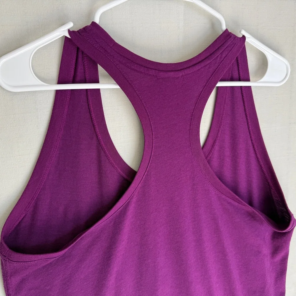 Women’s Nike Tank - Picture 5 of 7